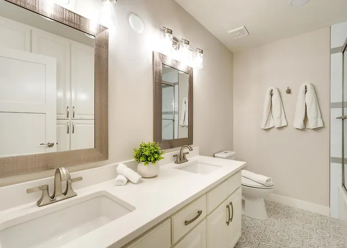 Pool, Hot Tub: Family-friendly Scottsdale Home! Holiday home