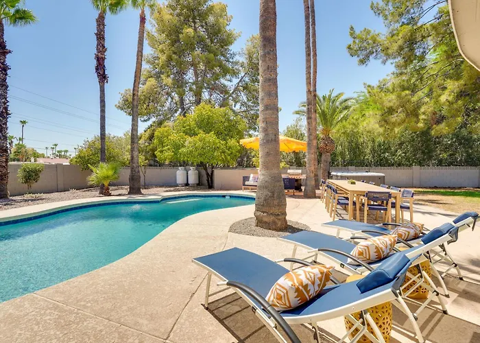 Pool, Hot Tub: Family-friendly Scottsdale Home!