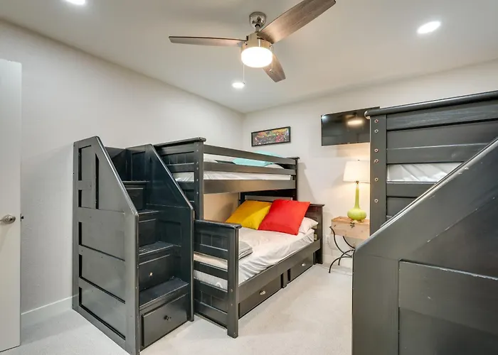 Pool, Hot Tub: Family-friendly Scottsdale Home! Holiday home *