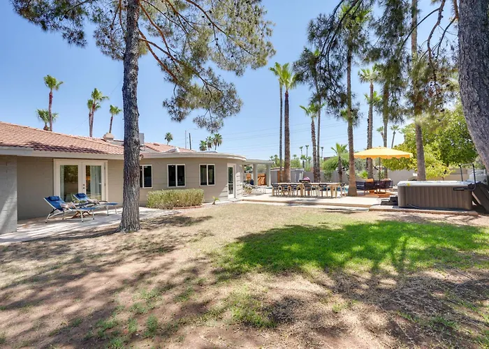 Pool, Hot Tub: Family-friendly Scottsdale Home! *